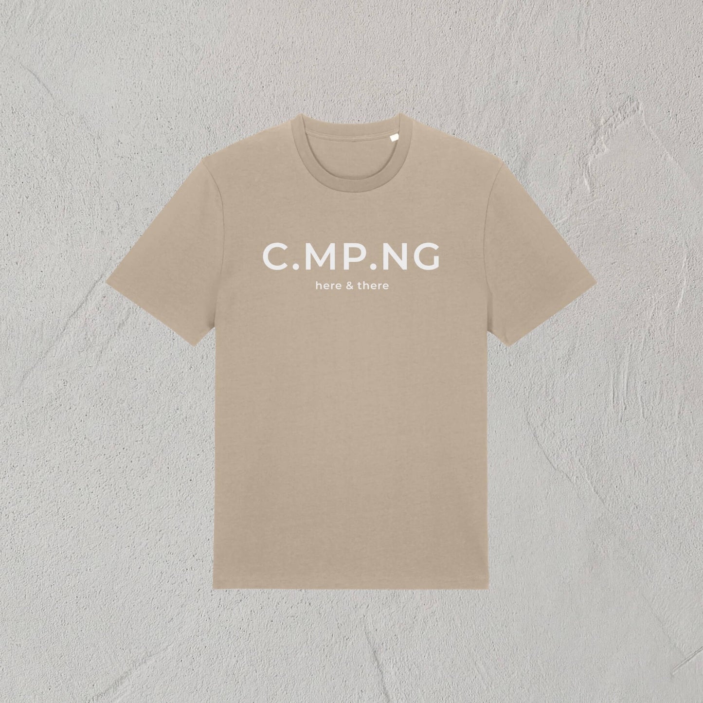 Produktfoto des C.MP.NG Camping Tshirts original in der Farbe beige.