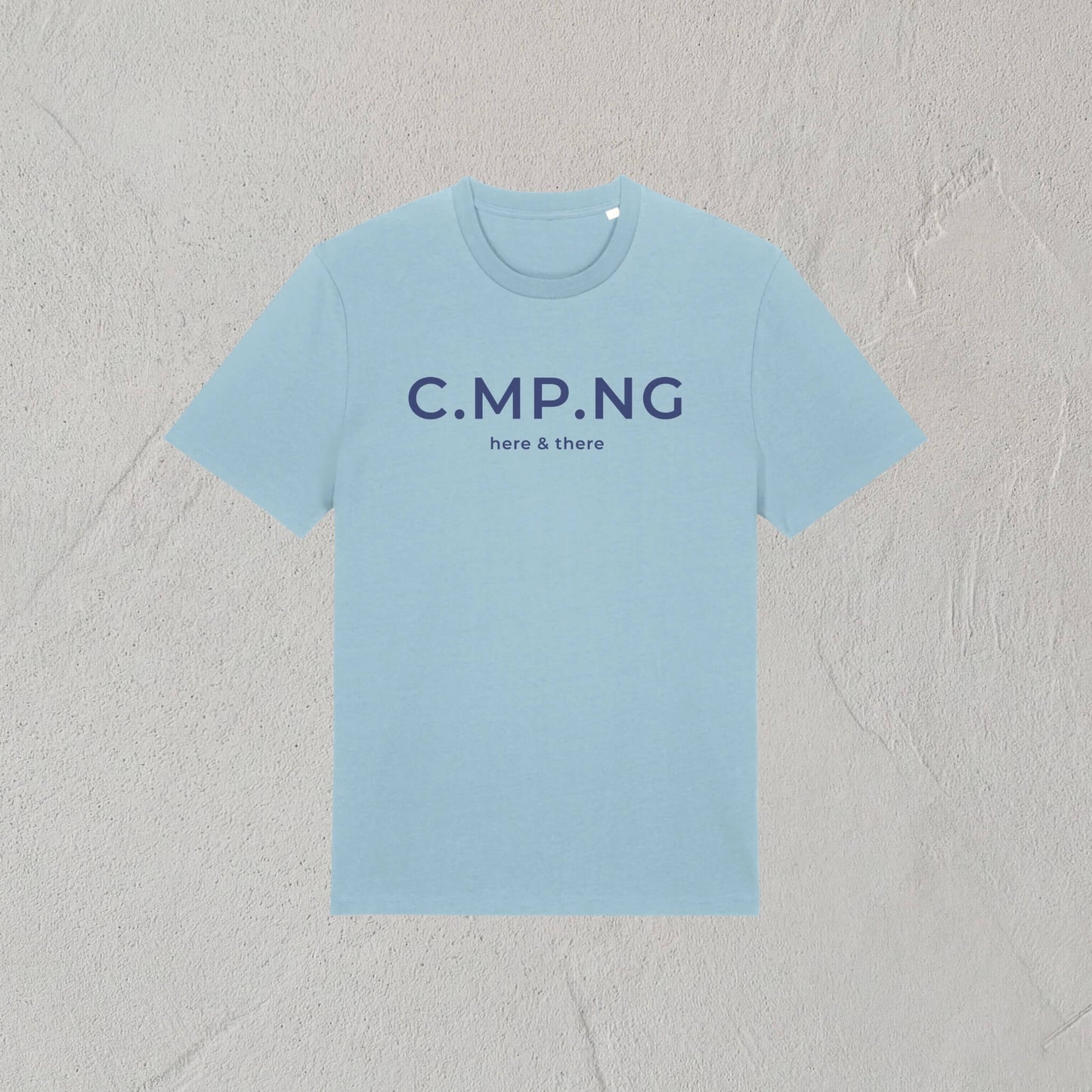 Produktfoto des C.MP.NG Camping Tshirts original in der Farbe hellblau.