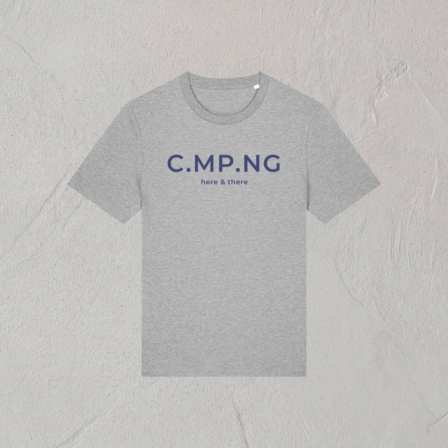 Produktfoto des C.MP.NG Camping Tshirts original in der Farbe sanft-grau.