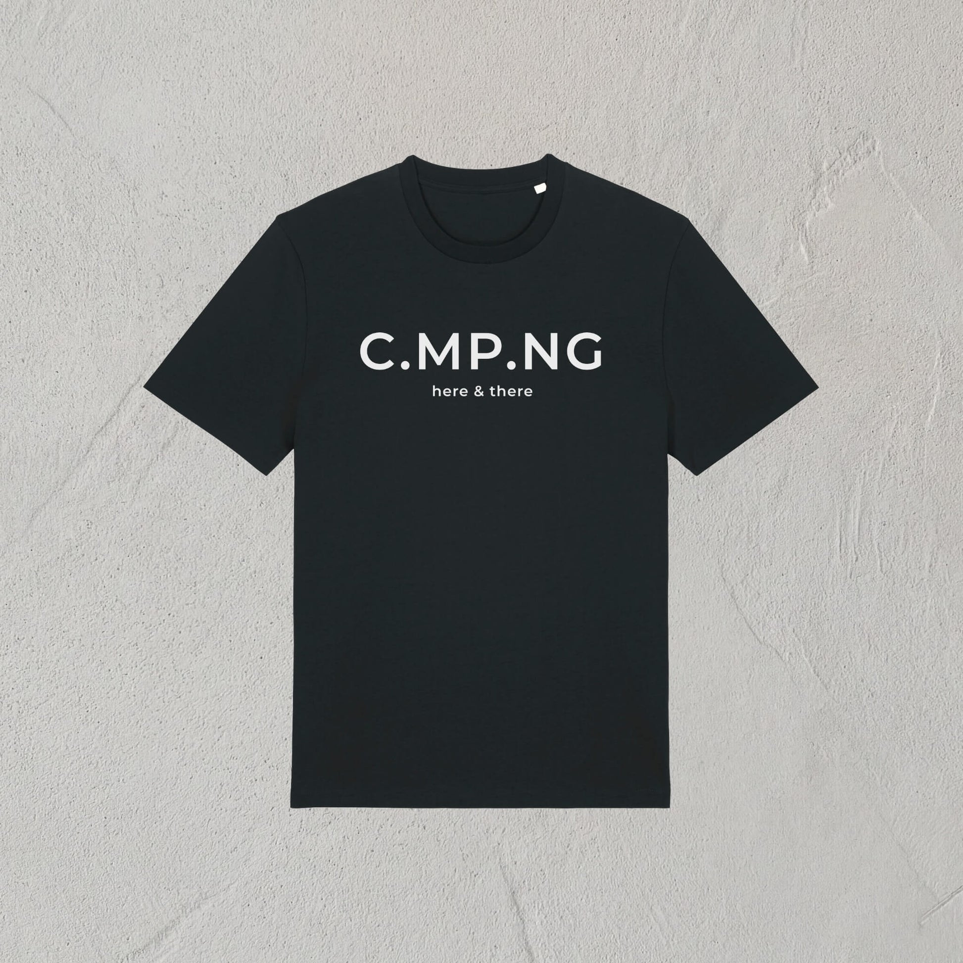 Produktfoto des C.MP.NG Camping Tshirts original in der Farbe schwarz.