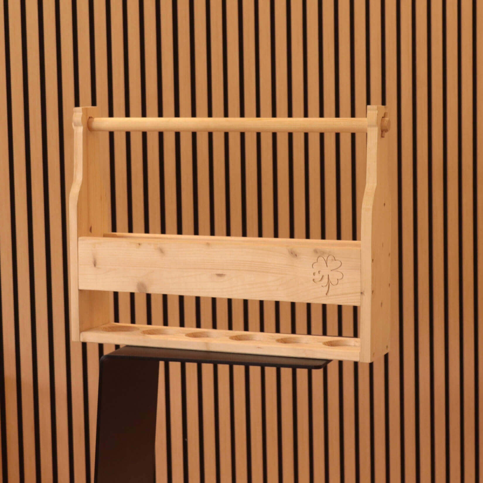 Flaschenträger aus Holz für sechs Longneck-Flaschen