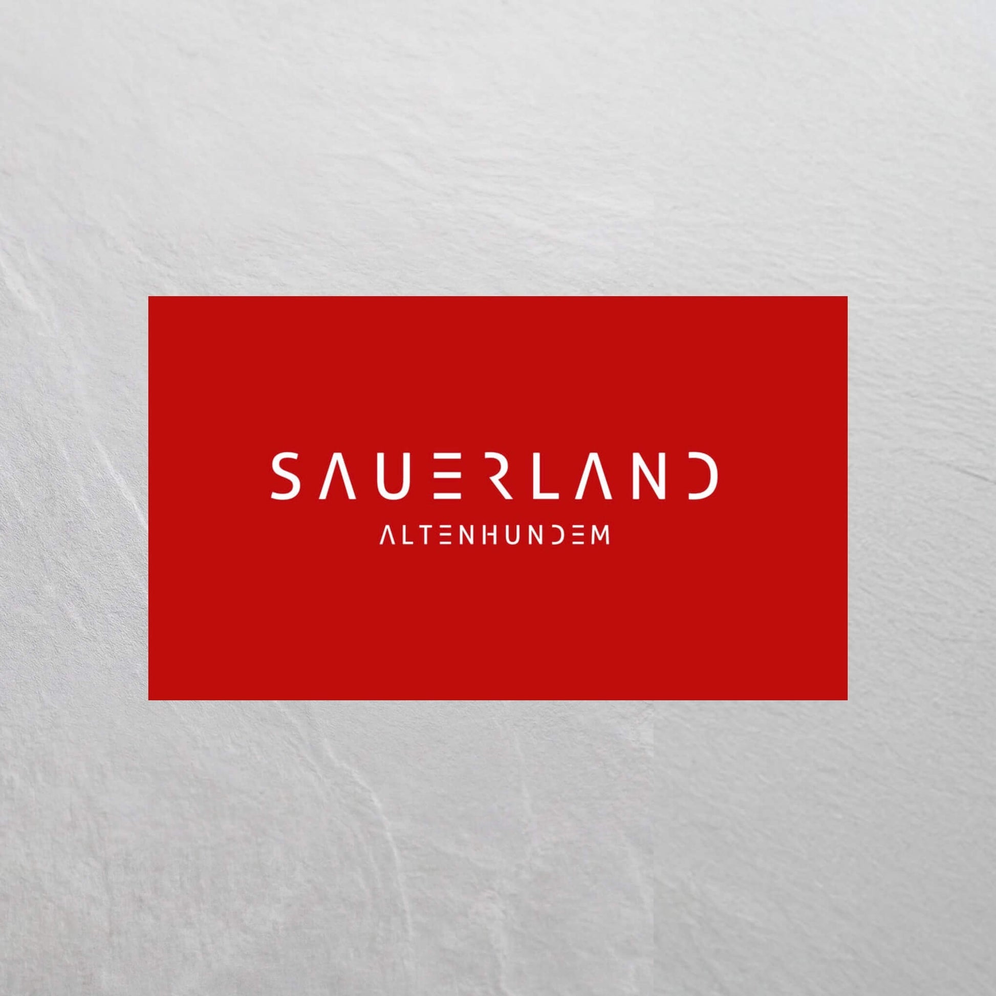 Sauerland Fahne in rot mit weißem Aufdruck Sauerland Altenhundem