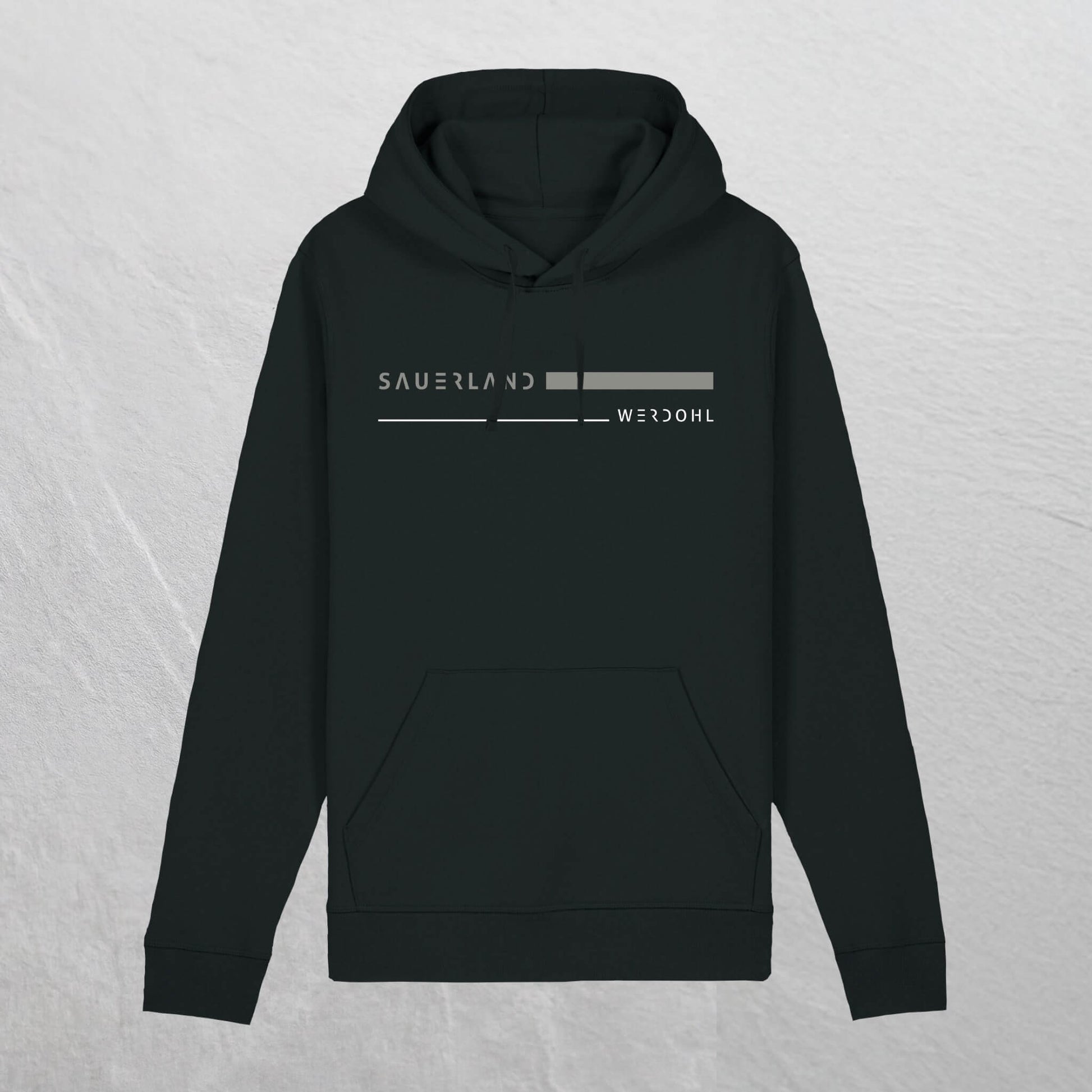 Produktforto eines schwarzem Sauerland Hoodie aus Biobaumwolle mit grauem aufdruck